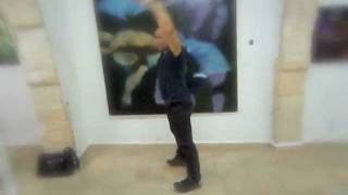 Dov Melloul illumination (Mahrès, Tunisie)
Performance de lartiste peintre/danseur Dov Melloul en 2011 lors du Festival International des Arts Plastiques de Maharès en Tunisie.
http://www.fb.com/DovMelloul
http://www.galerie-be-espace.com/pages/dov-melloul Dov Melloul illumination (Mahrès, Tunisie)