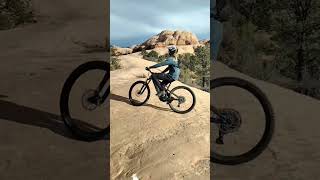 E bike Vietnam -Would You Try This? 😬 #mtb #mtbreview #ebike #ebikevietnam