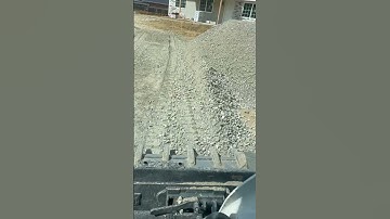 #shortsvideo #construction #asphalt T770 #bobcatequipment 92Hp