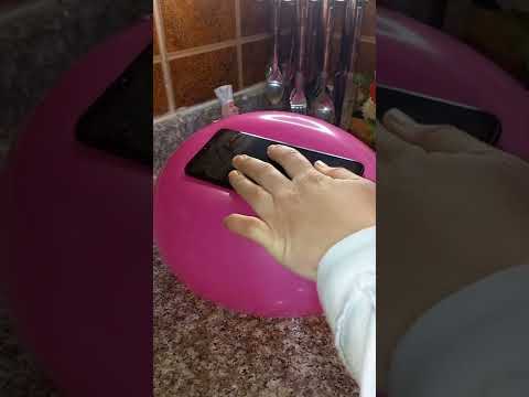 فكرة ضعي تلفون على البالون