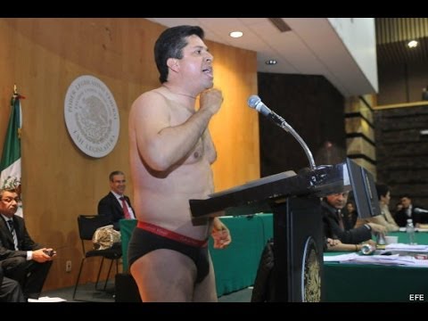 Diputado del PRD en México se desnuda en protesta por reforma ...