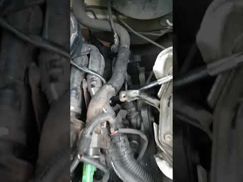 Peugeot 307 starter motor fixing bolts locations