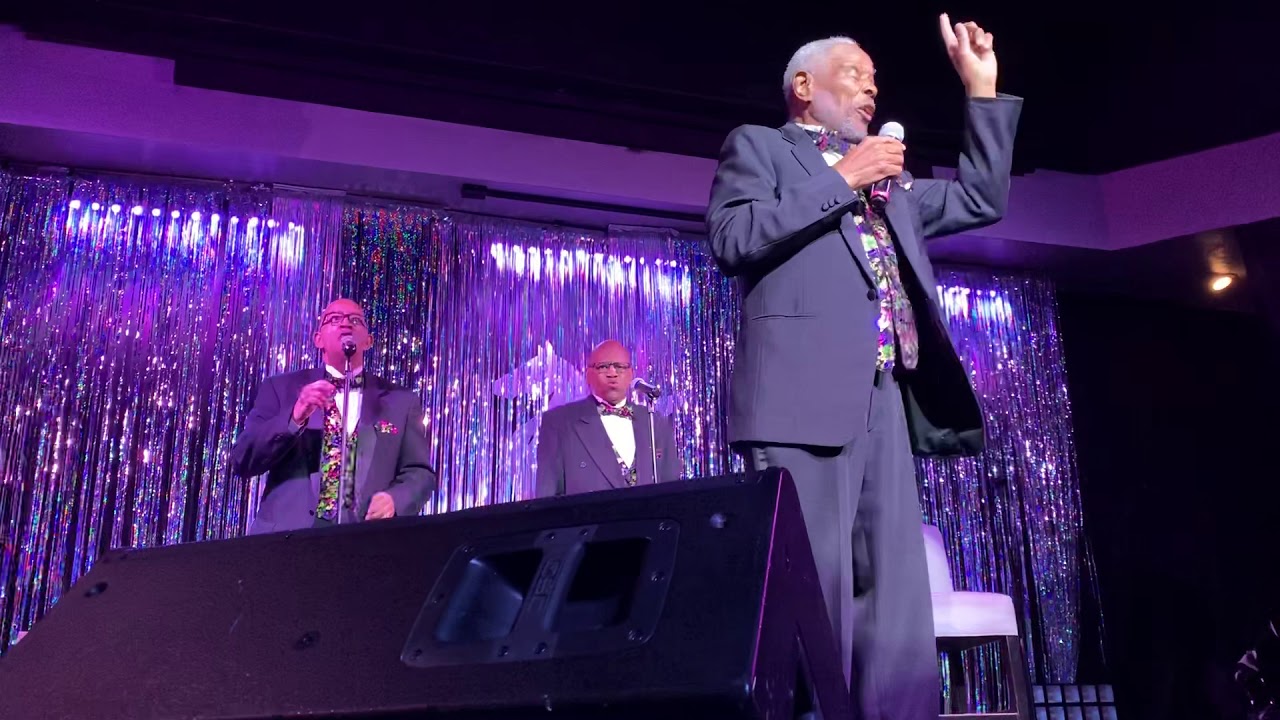 Smiling , The Ink Spots live in Las Vegas from Localguy8 YouTube
