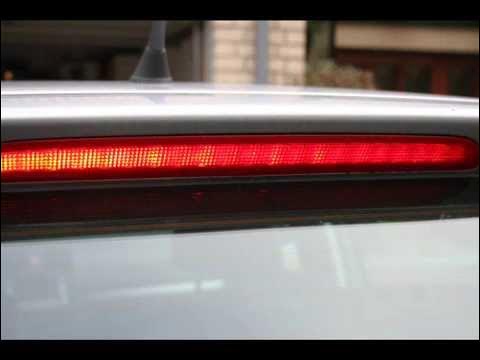 3. Bremsleuchte Instandsetzen, Repair 3rd Brake Light, Audi A3 8p, Tutorial