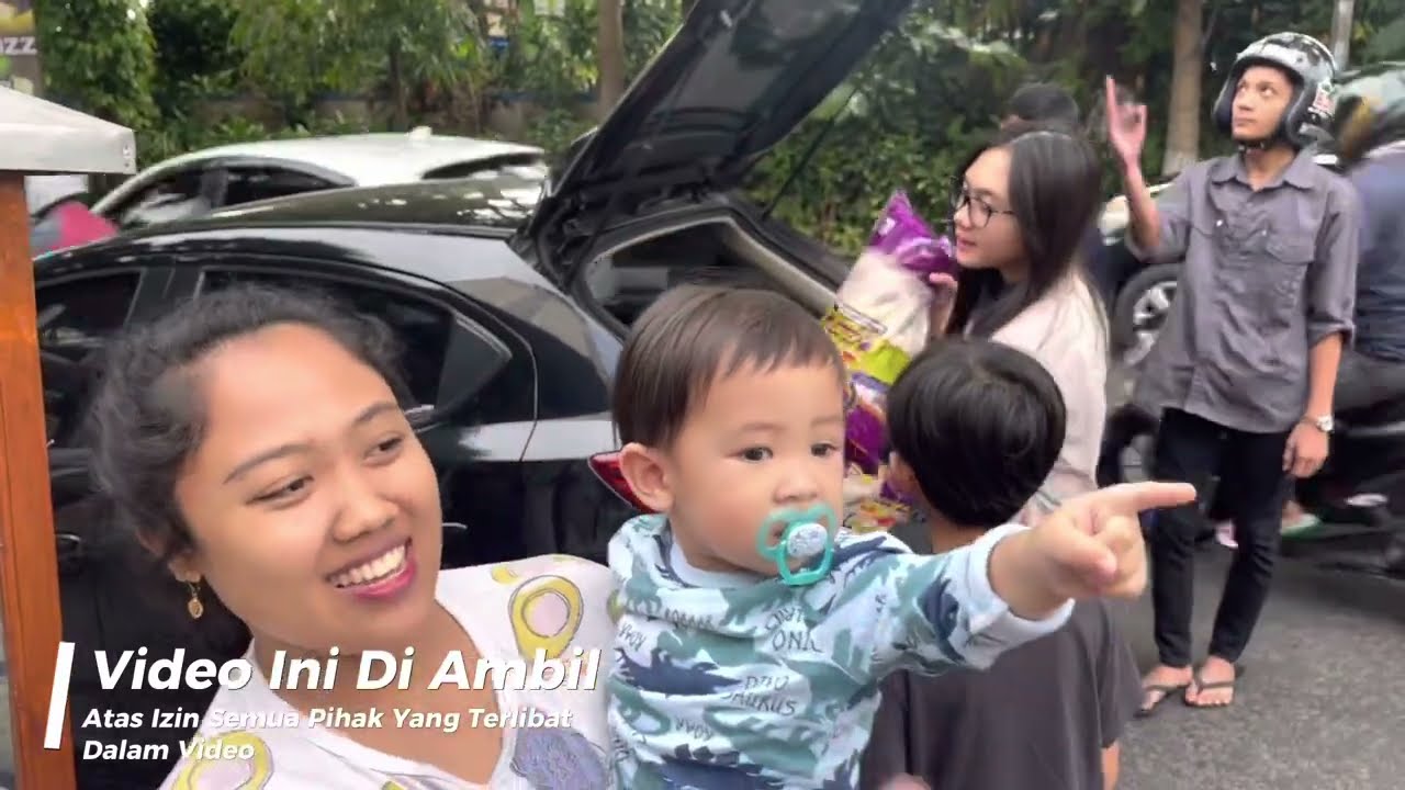 Berbagi Ala Keluarga King