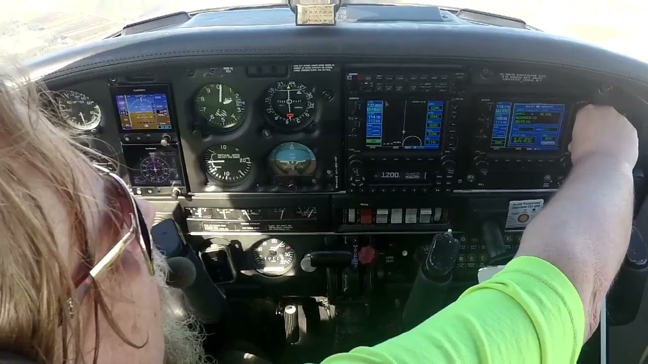 Полная инструментальная посадка: от зоны ожидания до захода на посадку и выполнения круга для пос...