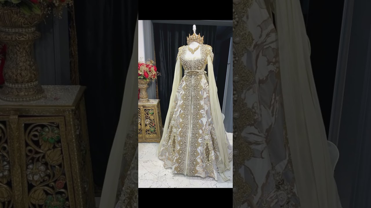 Mahidevran Dress in Topkapi palace Ottoman Sultanas kaptan 