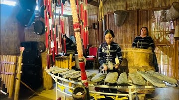 Thưởng thức nhạc cụ dân tộc tại Khu Du lịch Thung Lũng Tình Yêu - Đà Lạt