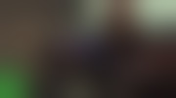 Official Call of Duty®: Advanced Warfare – All-New Multiplayer Weapons & Character Gear