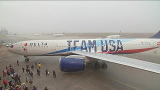 Delta unveils Team USA plane