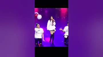 @sandarapark.official  2NE1 - KAPAG TUMIBOK ANG PUSO LIVE!