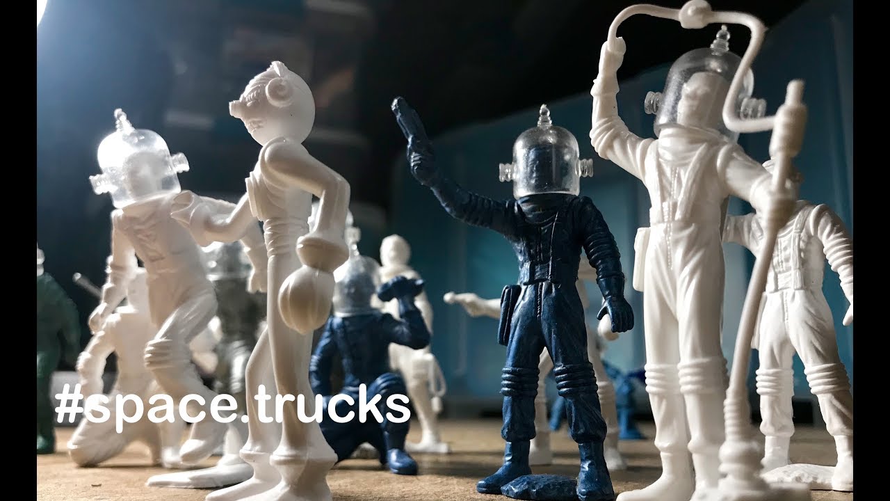 Recast Marx Toys "Rex Mars Official Planet Patrol" 70mm Figures with Helmets + Some 1950s Originals