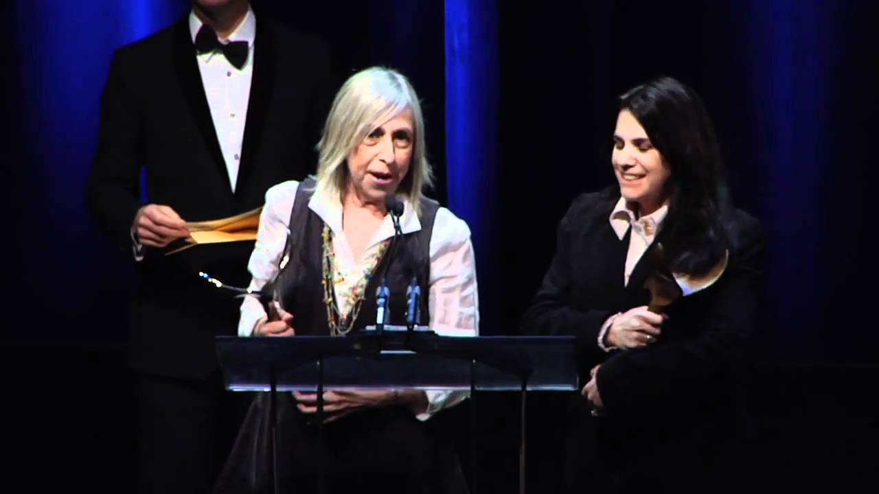 Matthew Settle Presents Writers Guild Award to 