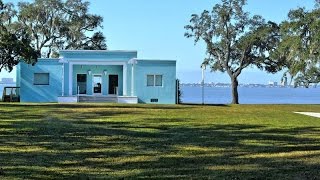 Exclusive Tropical Paradise in Sarasota, Florida