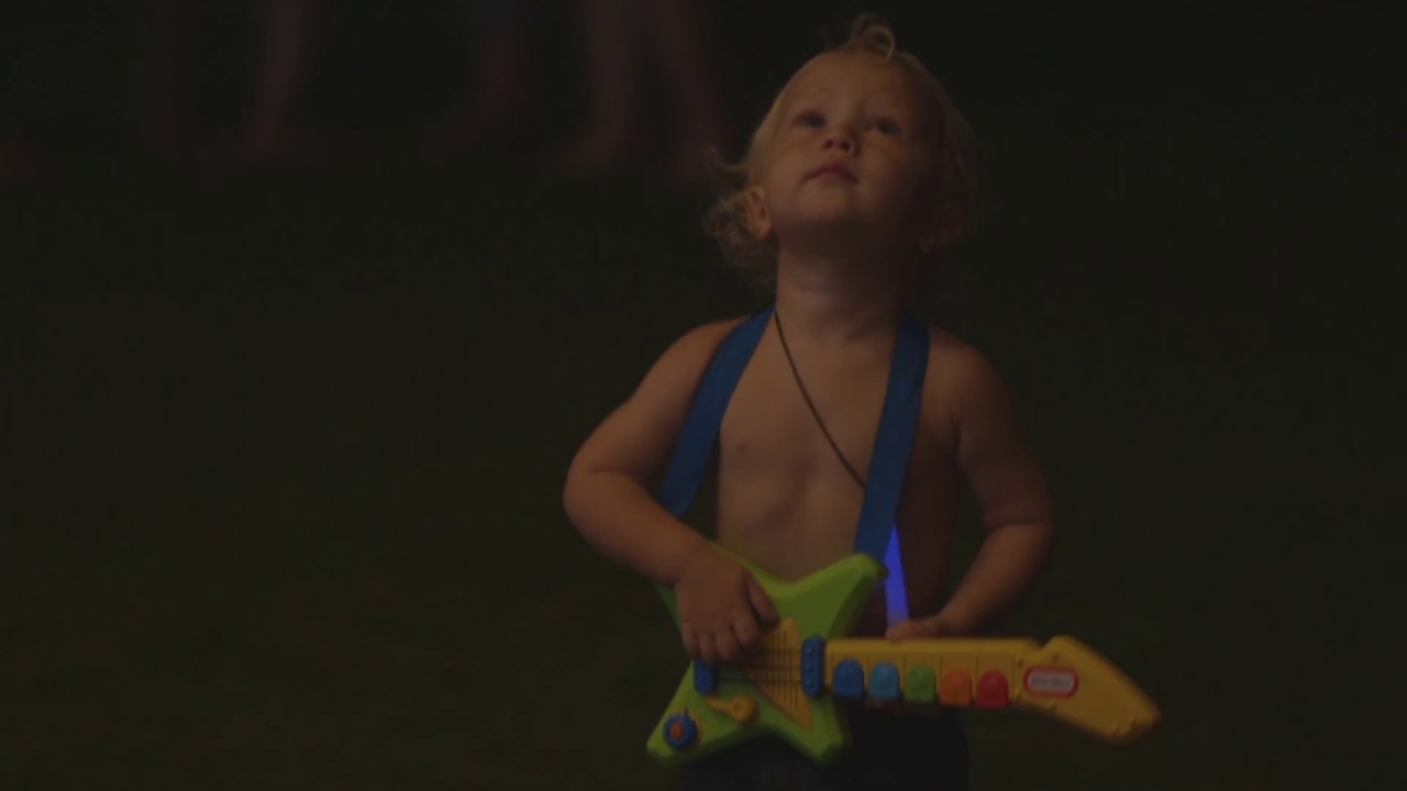 Henna Roso -  Fair trade (Live at Guthrie Green)