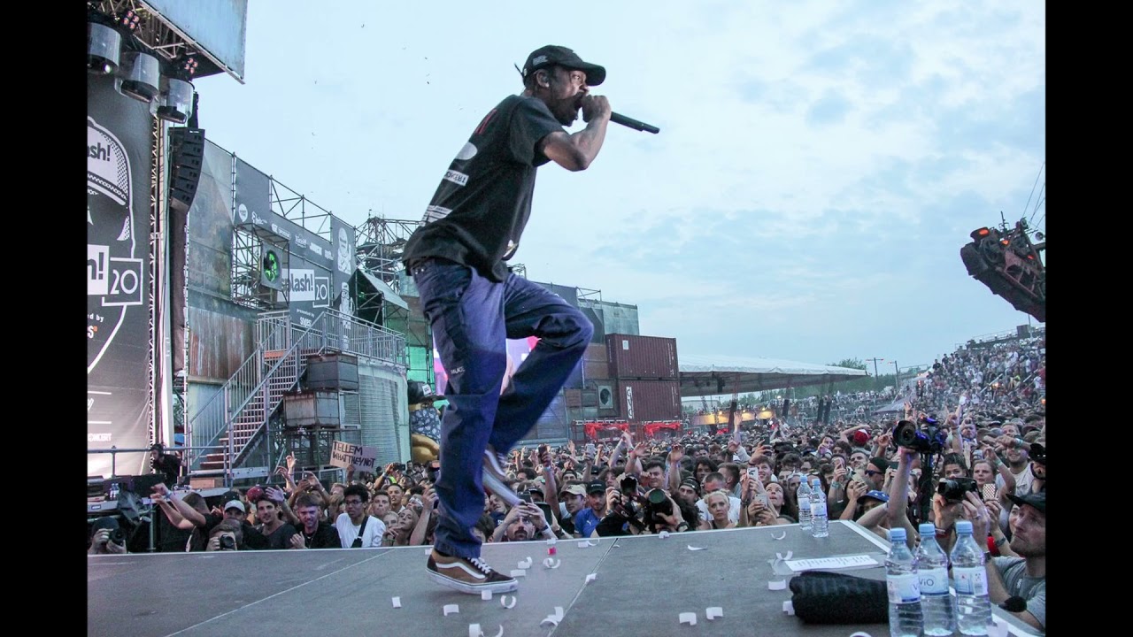 Travis Scott - The Ends Live (Splash Festival 2017) - YouTube