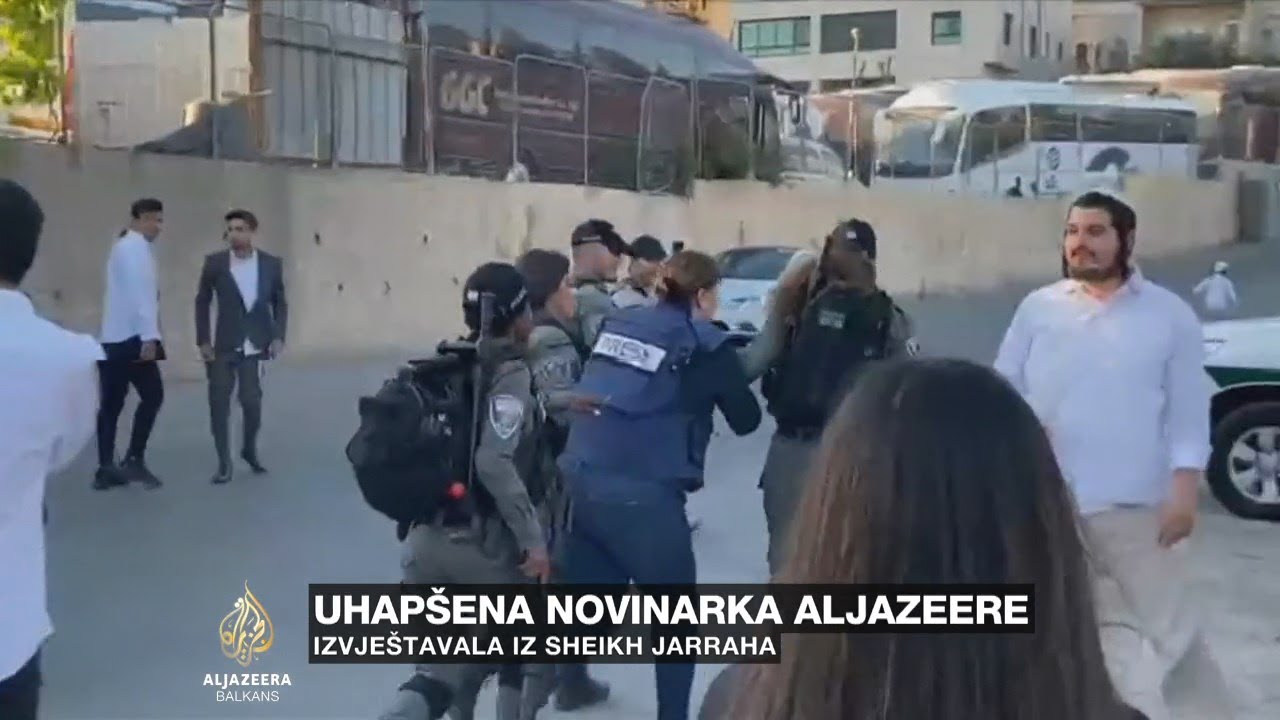 القوات الإسرائيلية تهاجم وتعتقل صحفياً من قناة الجزيرة