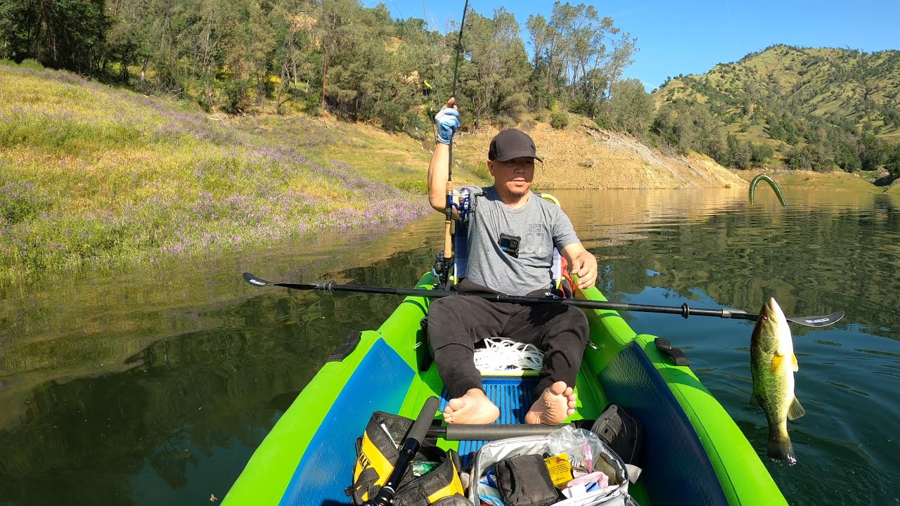 Pine Flat Lake / Fishing at Trimmer Recreation Area / Good Bass Action!