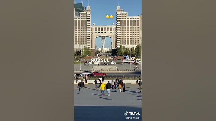 В Астане демонтируют надписи Nur-Sultan