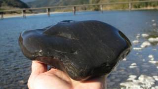 水石 探石 四万十川 H31.1.13 suiseki hunting - YouTube