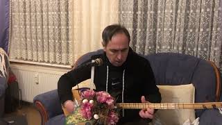 Bir görüşte aşık oldum.                                       Orhan Gencebay