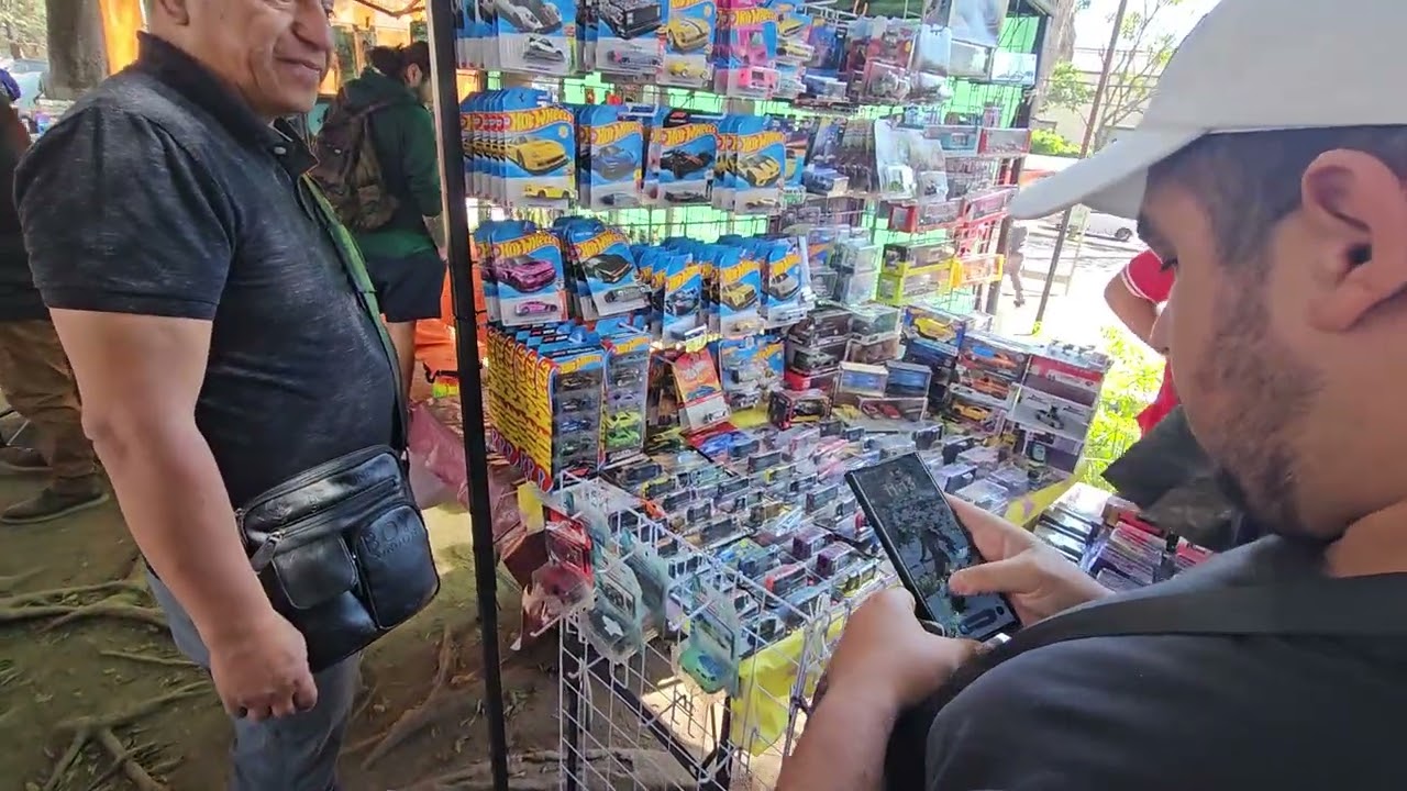 From The ✈️U.S.🇺🇲 To Mexico🇲🇽 A Collector's Journey: Hot Wheels Hunting Event IN Mexico