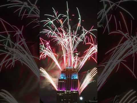 Vídeo: Focs artificials de Cap d'Any a Brooklyn