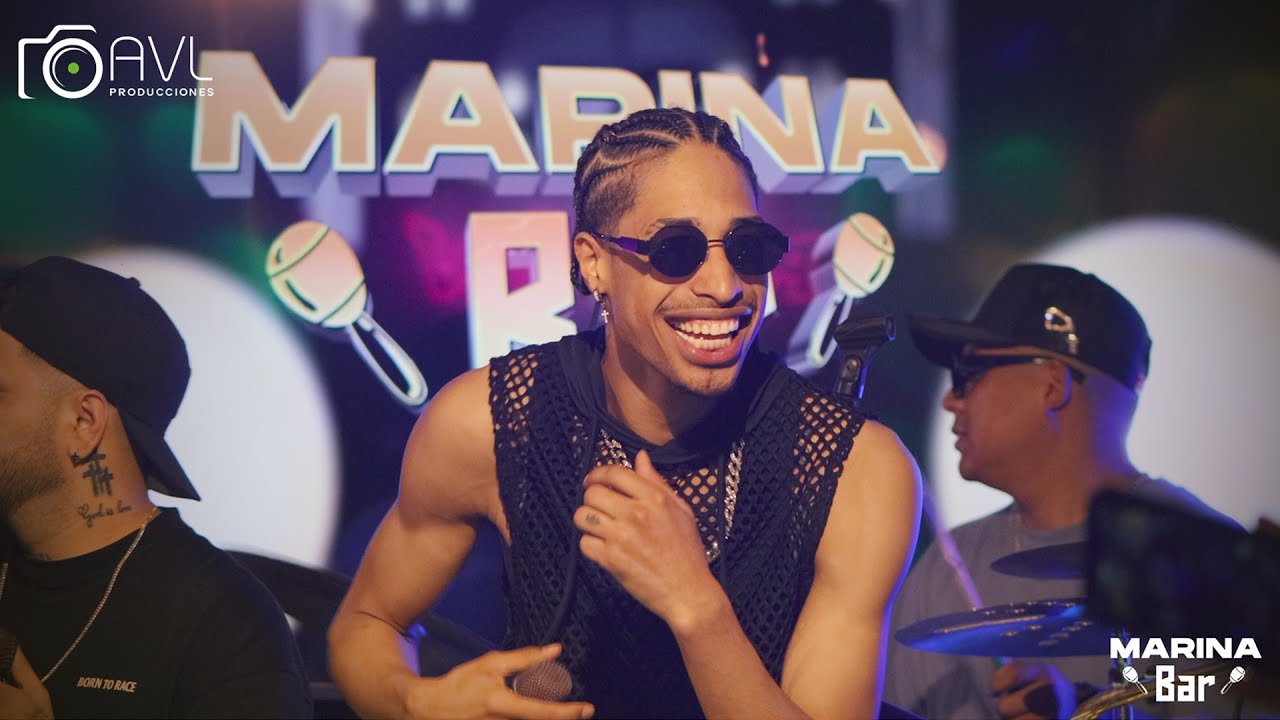 Apululu y Bien / Caramelo Que Le Falta A Tu Piñata / Quiero Besarte La Boca - Barrio Fino Orquesta