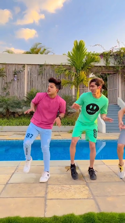 ঘরটা আমার ধোঁয়াই ভরা 🖤 Riyaz Aly Tiktok Video #viral #tiktok #riifam #sadsong #viralshort