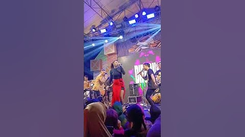 Difarina indra goyang sampek bawah #difarinaindra