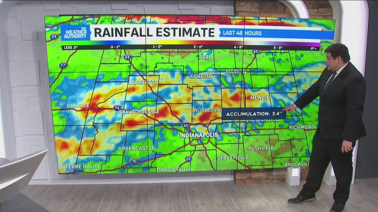 Tracking storm chances Sunday in central Indiana - YouTube