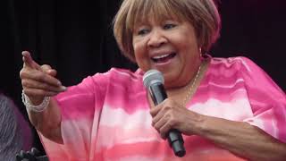 Vignette de la vidéo "Mavis Staples - I'll Take You There (Oxford, MS 4-23-22)"