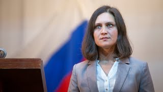 Софья Пугачева вступает в должность главы Новоржевского района Софья Пугачева вступает в должность главы Новоржевского района