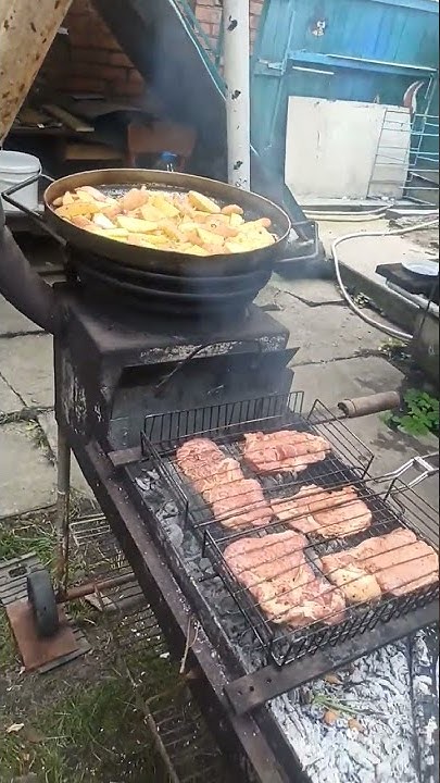 Мангал, ребра, картопля 🥔 - YouTube