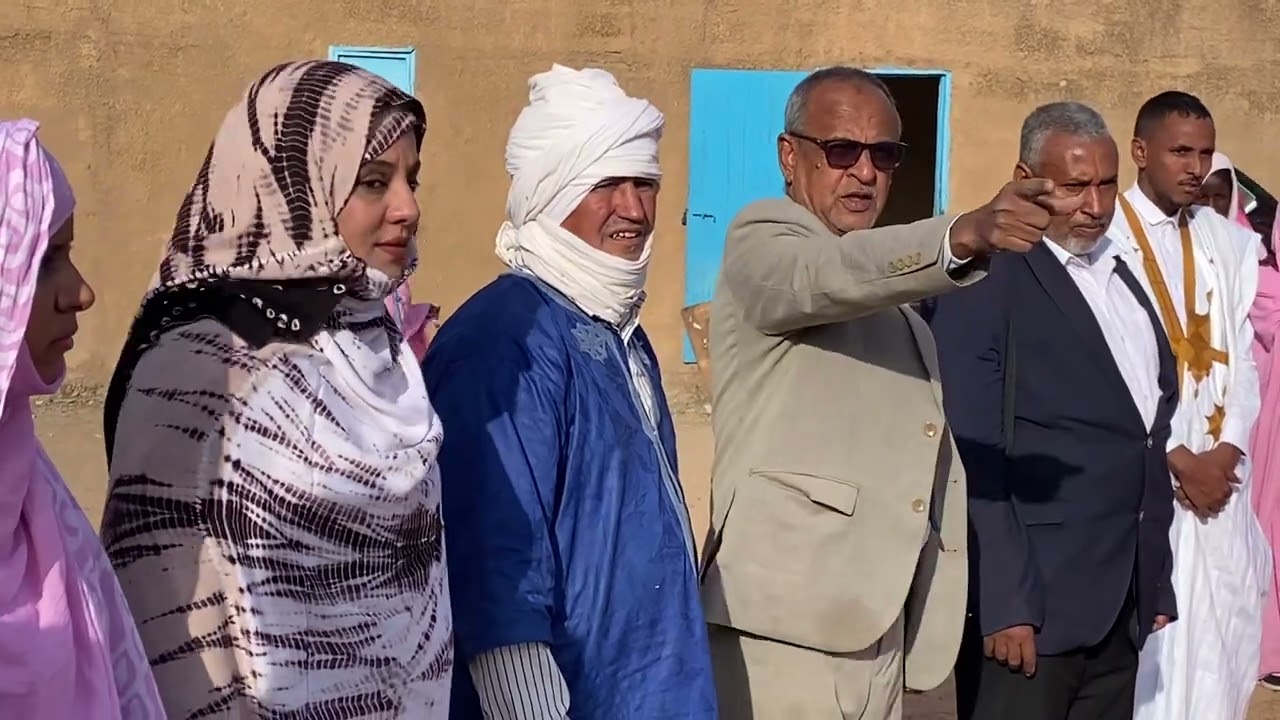 وزيرة التربية وإصلاح نظام النعليم تحضر رفع العلم بالمدرسة رقم 2 في عدل بگرو 