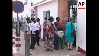 SENEGAL: DAKAR: SIERRA LEONE EVACUEES ARRIVE