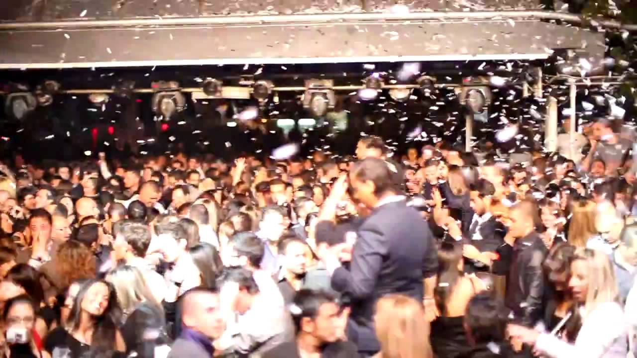 Dj: FABRIZIO DI LORENZO e WALTER BENEDETTI, Vocalist: ARES FAVATI, Inaugurazione CACAO 2011