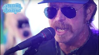 JESSE HUGHES &amp; LUKE SPILLER - &quot;Stuck in the Middle With You&quot; (Live in Los Angeles 2020) #JAMINTHEVAN