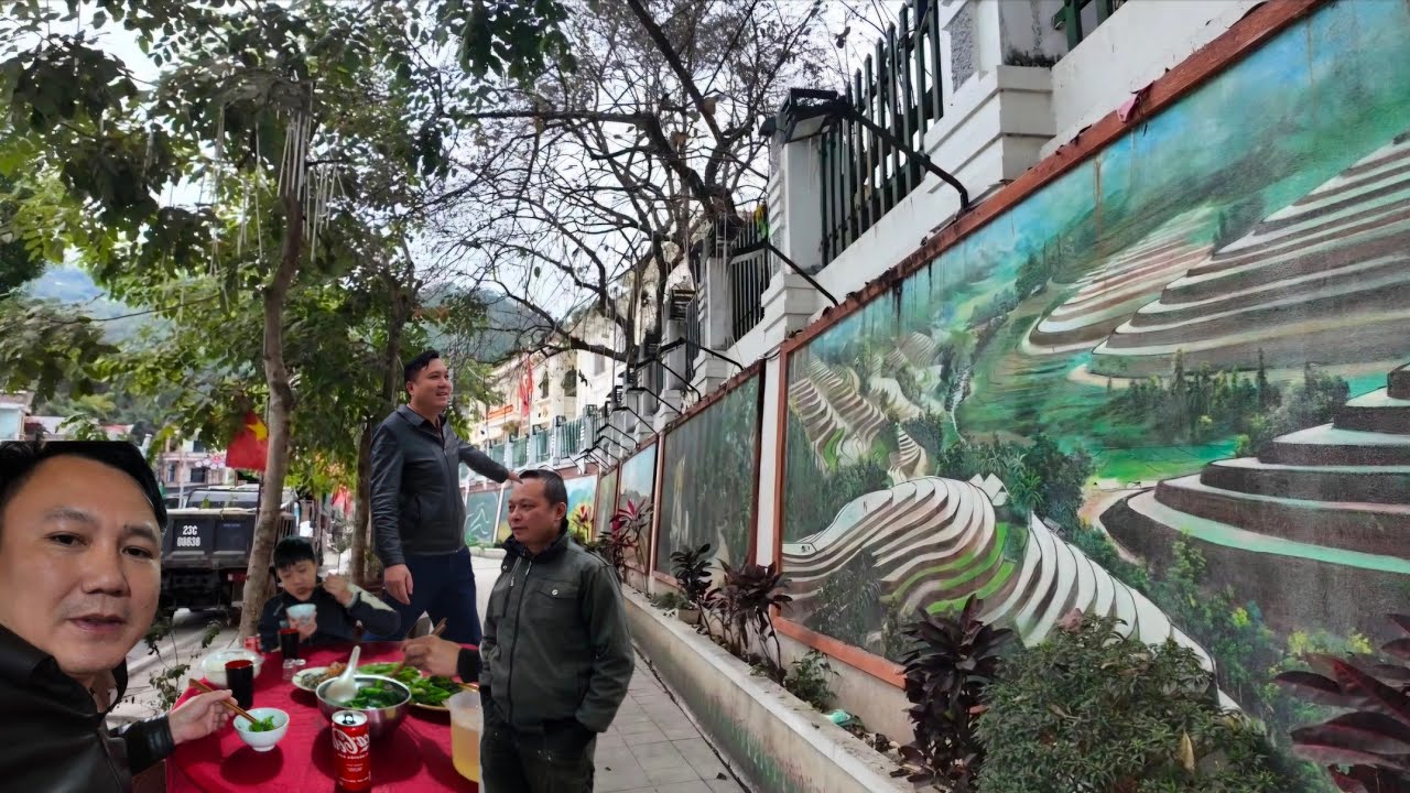 Một Thoáng Lạc Vào Văn Hóa Ẩm Thực Trung Tâm Huyện Hoàng Su Phì | Hà Giang Cũ - Thầy Giáo Vùng Cao