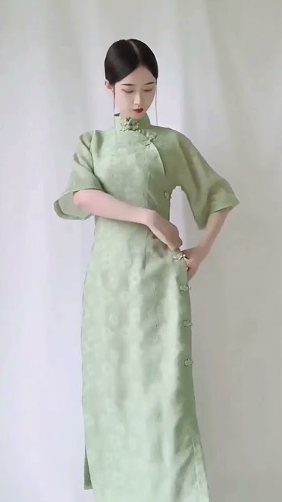 How easy to dress the Chinese Cheongsam