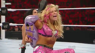 WWE - Melina vs Natalya (Divas Championship Match)