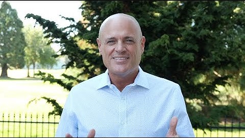 Founder Video With Embedded Banking & Branding Demo