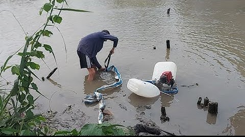 Tees Máy Bơm Bùn Đầu Phát Cỏ GS 35 Trước Khi Gửi Cho Khách Hàng..Pumping mud from the orchard.