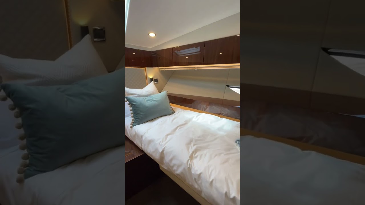 Step onboard the Fairline Squadron 50 #230