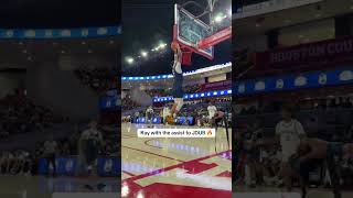 Ray assists JDUB for a huge play #shorts #dreamcon #basketball
