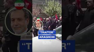 “Traitor”: Araghci apparently heckled by pro-war Iranians in the street