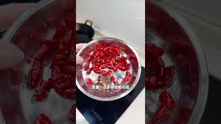 炝拌莴笋 Quick-Seared Marinated Lettuce Stems清脆解腻,春夏必吃的凉拌菜 🌿 #cooking #amazing #food