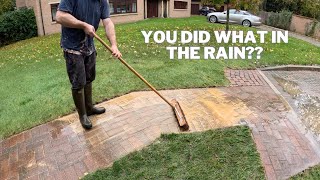Re-Sanding A Block Paved Pathway In The Wet 😮....YOU CAN'T DO THAT!..🚫....Can You??