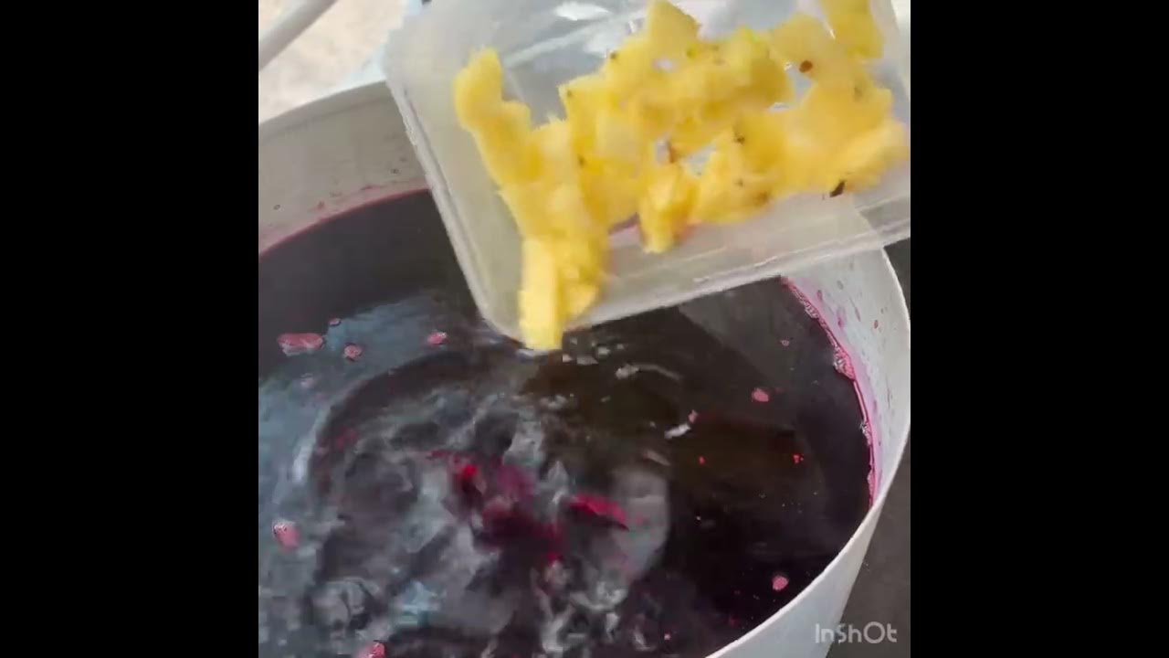 How to make the easiest homemade Zobo juice NattysCakeAndConfectionery