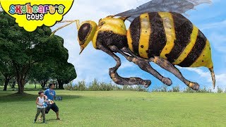Skyheart vs. GIANT BEES! Escape in Insect Island Cockroach Ants Flies action kids